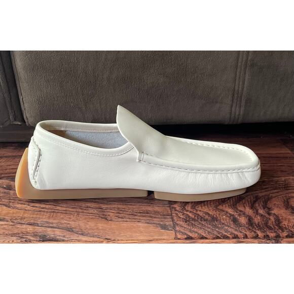 $850 NIB Men\'s Bottega Veneta White Leather Driving Shoes Size 6(39) main image 11